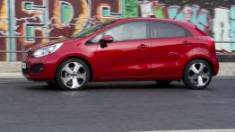 Kia Rio 2011 Hatchback 5d - lewy bok