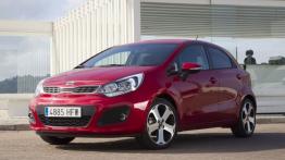 Kia Rio 2011 Hatchback 5d - lewy bok