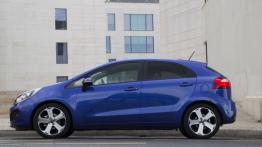 Kia Rio 2011 Hatchback 5d - lewy bok