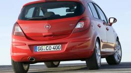 Opel Corsa Hatchback 5D - widok z tyłu