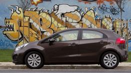 Kia Rio 2011 Hatchback 5d - lewy bok