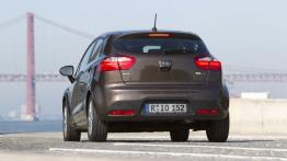 Kia Rio 2011 Hatchback 5d - widok z tyłu