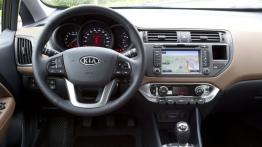 Kia Rio 2011 Hatchback 5d - kokpit