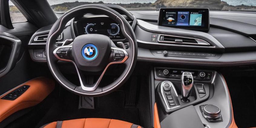 BMW i8 Roadster bez tajemnic