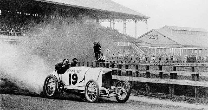 ...gdy 100 lat temu sięgano po 200 km/h