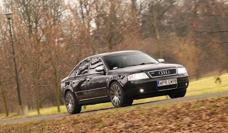 Audi A6 2.4 V6: Pozornie na każdą kieszeń