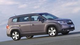 Chevrolet Orlando - prawy bok