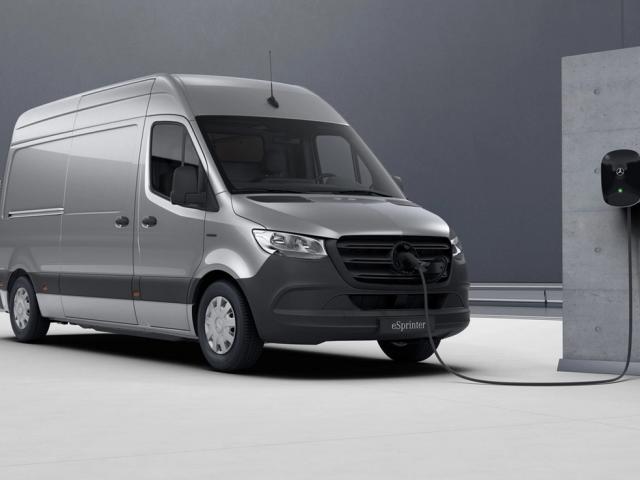 Mercedes Sprinter IV (W907/W910) e-Furgon Standardowy - Usterki