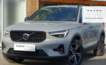 Volvo XC40 Crossover Facelifting 2.0 B4 197KM 2024 Plus Motyw Dark