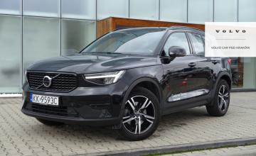 Volvo XC40 Crossover Facelifting 2.0 B3 163KM 2023 B3 (163+14) Benzyna, Plus Dark