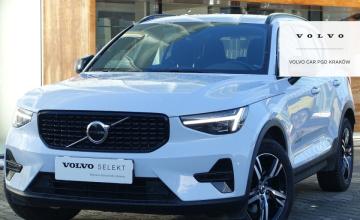 Volvo XC40 Crossover Facelifting 2.0 B4 197KM 2024 Plus Motyw Dark