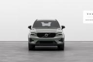 Volvo XC40 Crossover Facelifting 2.0 B3 163KM 2024 Plus Motyw Dark