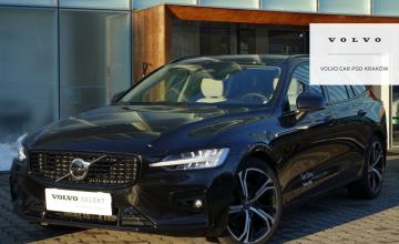 Volvo V60 II  Kombi Facelifting 2.0 B4 B 197KM 2024 Plus Motyw Dark