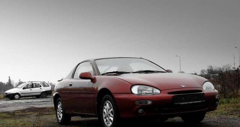 Mazda MX-3 - ekspresja po japońsku