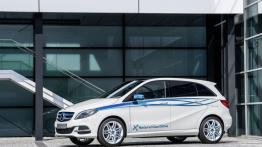 Mercedes B 200 Natural Gas Drive - lewy bok