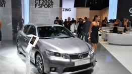 Paris Motor Show 2012 - auta seryjne