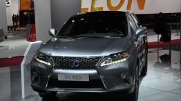 Paris Motor Show 2012 - auta seryjne