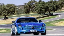 Mercedes SLS AMG Electric Drive - widok z przodu