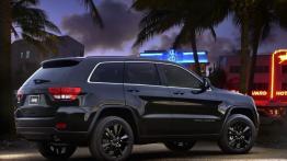 Jeep Grand Cherokee Altitude - prawy bok