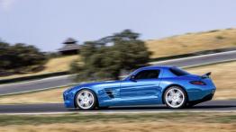 Mercedes SLS AMG Electric Drive - lewy bok