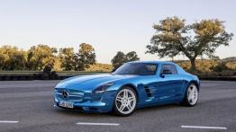 Mercedes SLS AMG Electric Drive - lewy bok