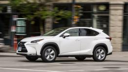 Lexus NX 300h (2015) w Seattle - lewy bok