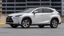 Lexus NX 300h (2015) w Seattle - lewy bok