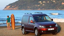 Volkswagen Caddy Comfortline - widok z przodu