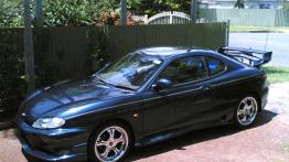 Hyundai Coupe - lewy bok