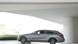 Mercedes CLS63 AMG Shooting Brake - lewy bok