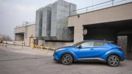 Toyota C-HR Hybrid  - po mieście na co dzień 