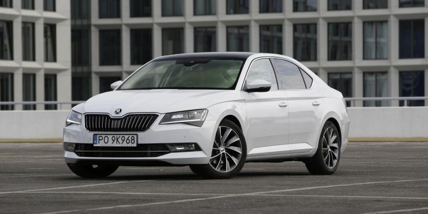 Skoda Superb wśród finalistów plebiscytów Car of the Year i World Car of the Year