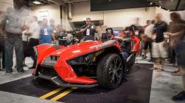 Polaris Slingshot - futurystyczny trójkołowiec