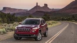 Jeep Cherokee KL (2014) Limited - widok z przodu