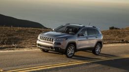 Jeep Cherokee KL (2014) Limited - widok z przodu