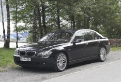 BMW Seria 7 E65 Sedan - Oceń swoje auto