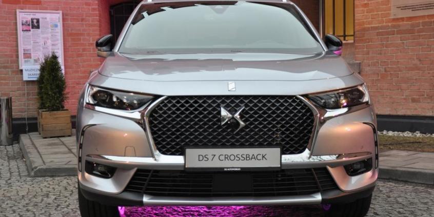 DS 7 Crossback – bogini awangardy