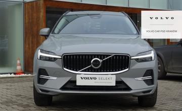 Volvo XC60 II 2023 Core B4 (197+14 KM), Diesel, zdjęcie 2