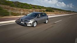 Toyota Auris II Hatchback 5d Diesel - lewy bok