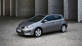 Toyota Auris II Hatchback 5d Diesel - lewy bok