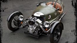 Morgan Threewheeler - przód - reflektory wyłączone