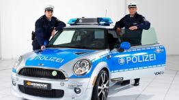 Mini E Police AC Schnitzer - widok z przodu