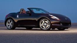 Nissan 370Z Roadster - prawy bok