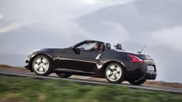 Nissan 370Z Roadster - lewy bok