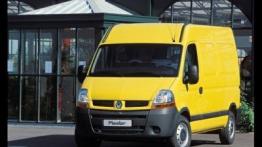 Renault Master - widok z przodu