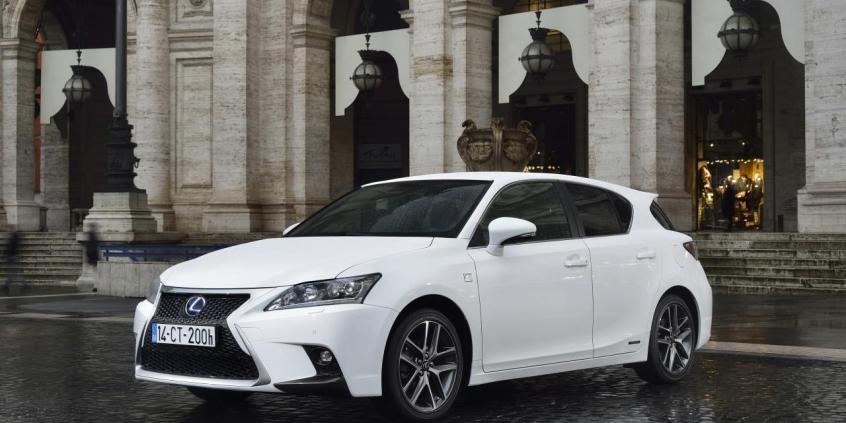 Lexus CT stanie się crossoverem?