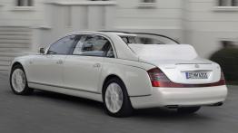 Maybach 62 Landaulet - widok z tyłu