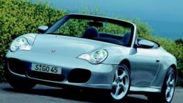 Porsche 911 Carrera 4S Cabriolet - widok z przodu