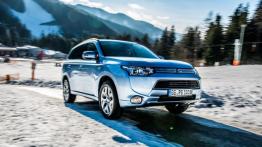 Mitsubishi Outlander III PHEV - widok z przodu