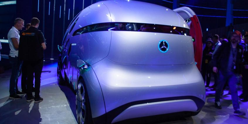 Autonomicznie, futurystycznie, społecznie – Mercedes-Benz Vision Urbanetic